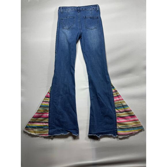Cowgirl Hardware Youth Girls Super Flare Blue Denim Jeans - Size 12 (27x30) - Picture 2 of 4